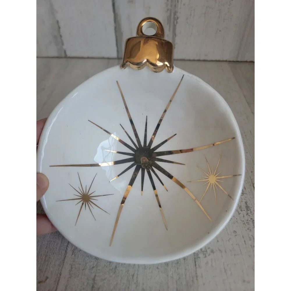 Grasslands white ball‎ ornament plate home decor